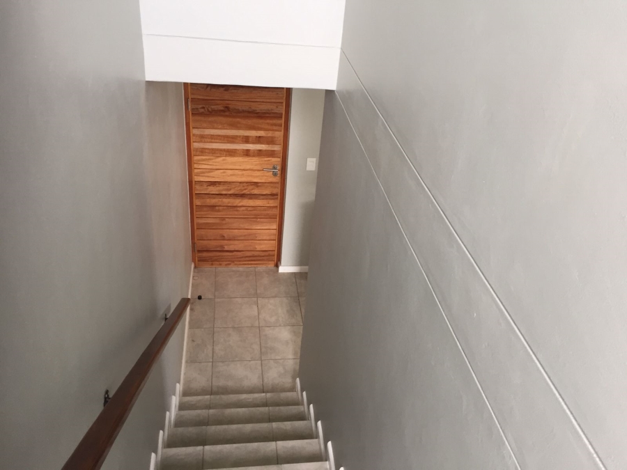 To Let 2 Bedroom Property for Rent in Kidds Beach Eastern Cape